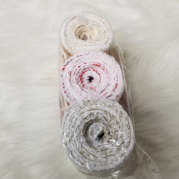 3 Rolls 18 Yards‎ Christmas Fabric Ribbon Winter Themed Decorative Burlap - Picture 3 of 6